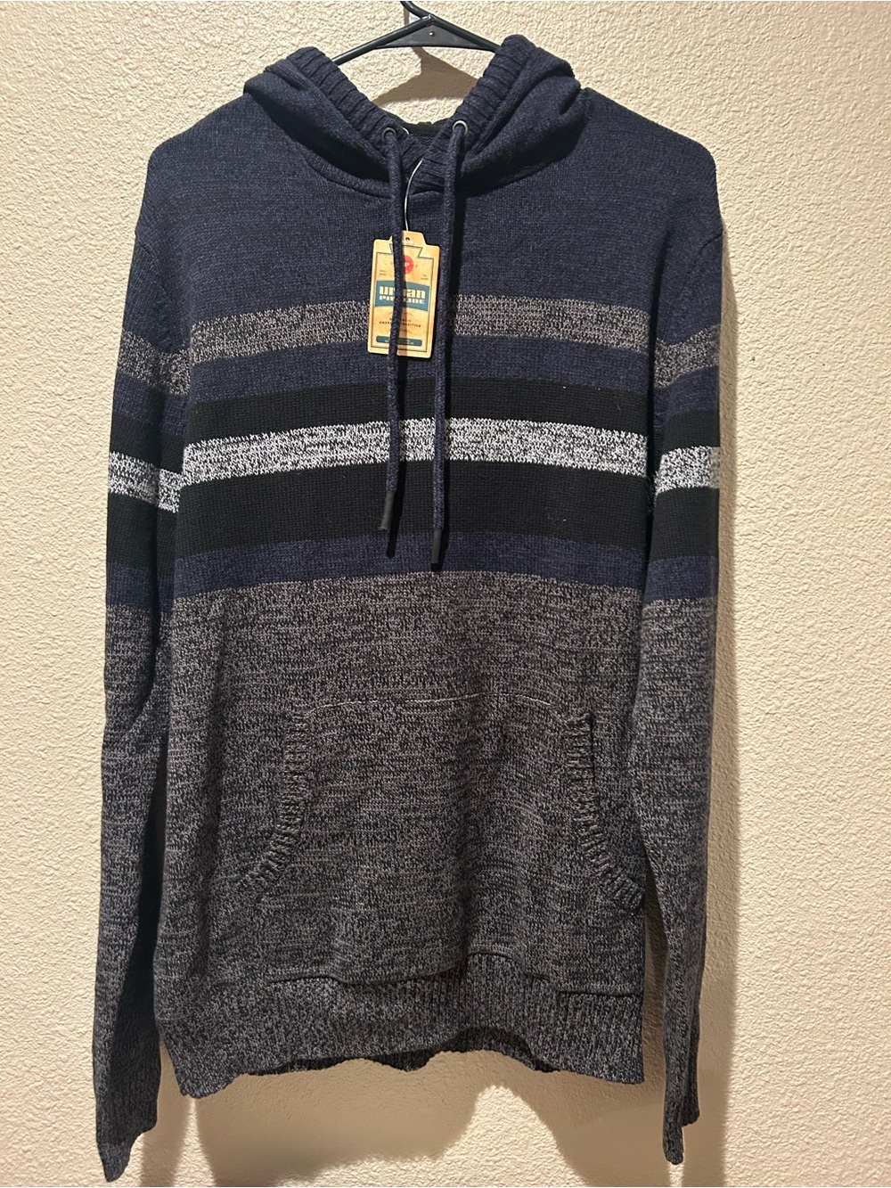 Kohl's Men's Navy and Gray Striped Hooded Crewneck Sweater